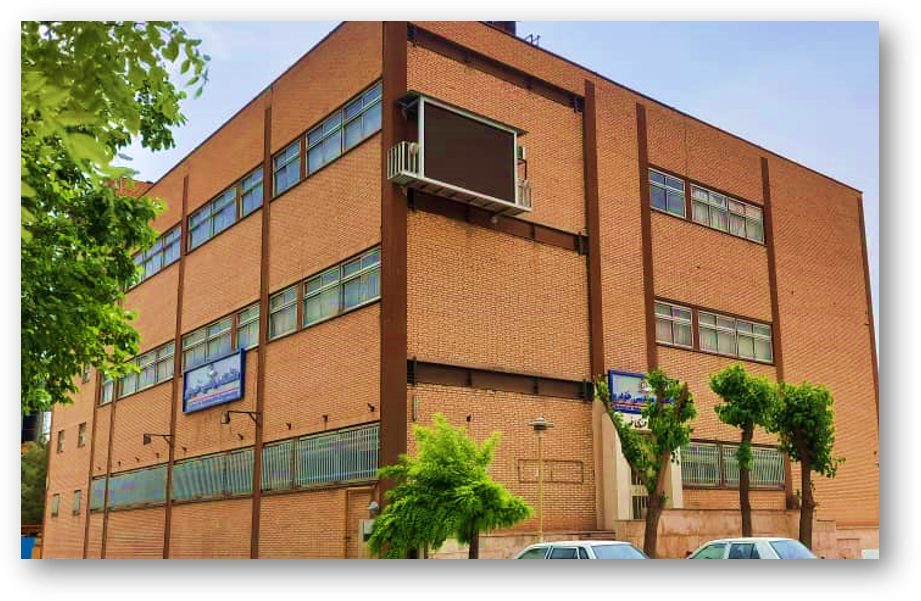 تصویری از دانشکده مهندسی خودرو